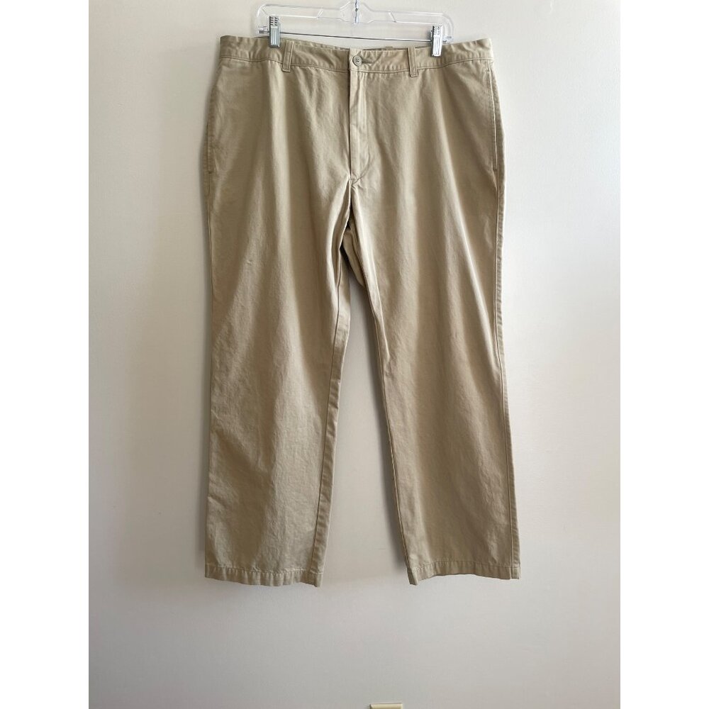 Gap The Original Khaki Pants Mens 38x30 Flat Front Straight Leg 100% Cotton